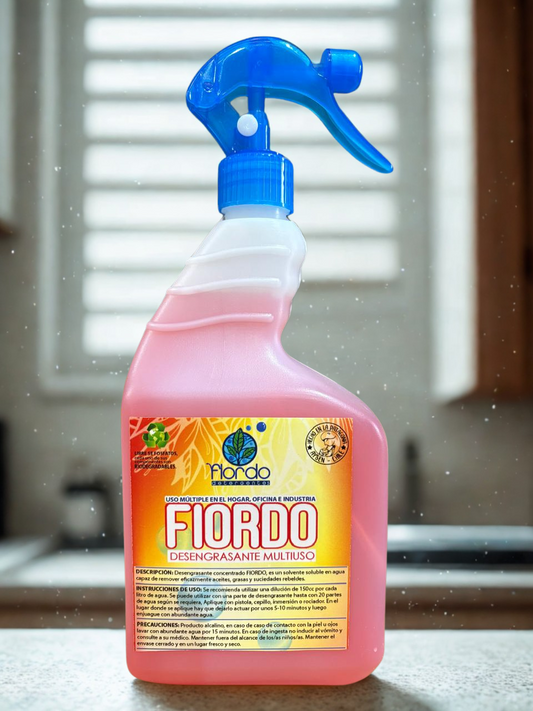 Desengrasante Alcalino Fiordo 750ml con gatillo